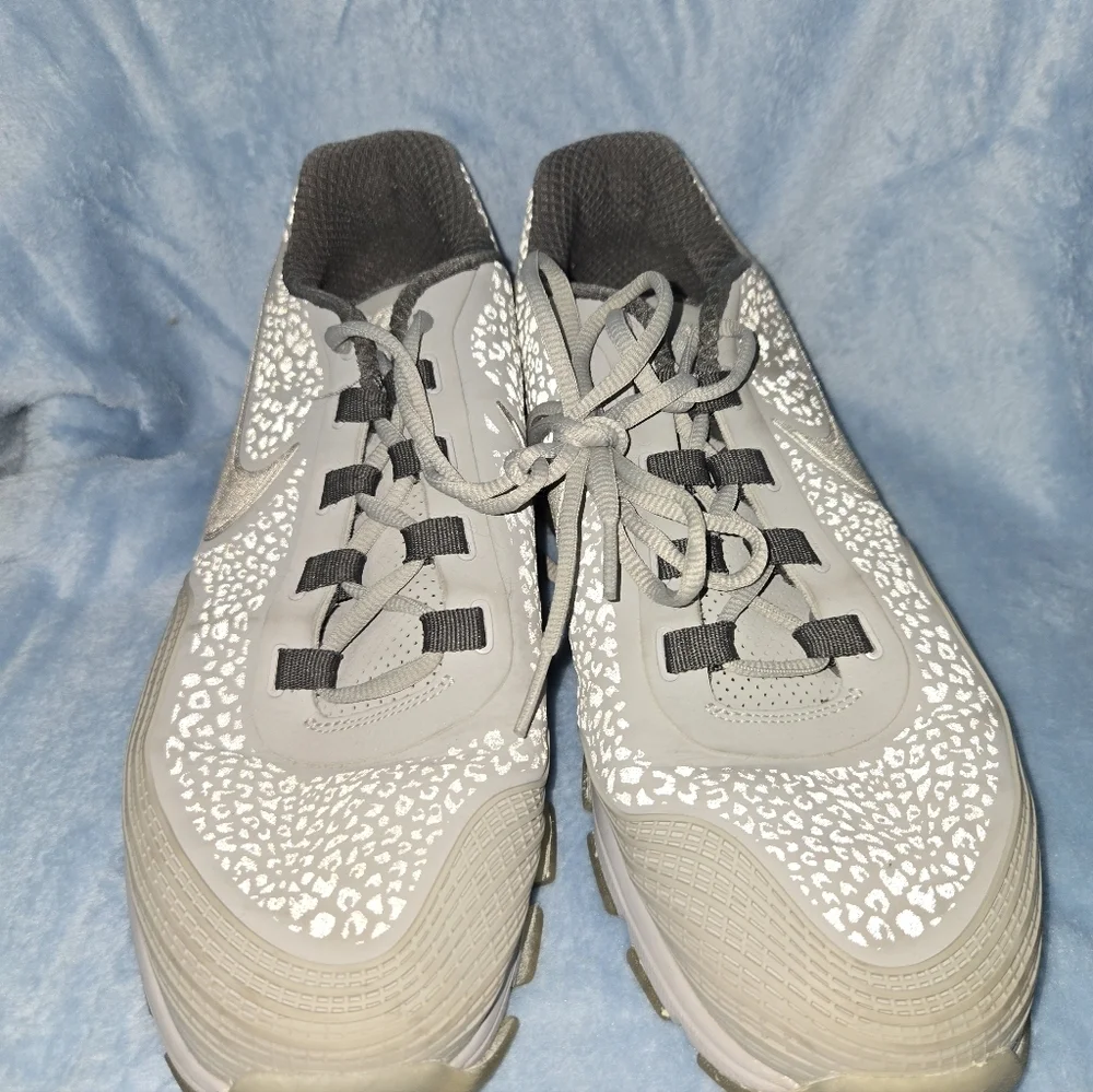 Nike Air Max TR 365 Mens Rare Sneaker